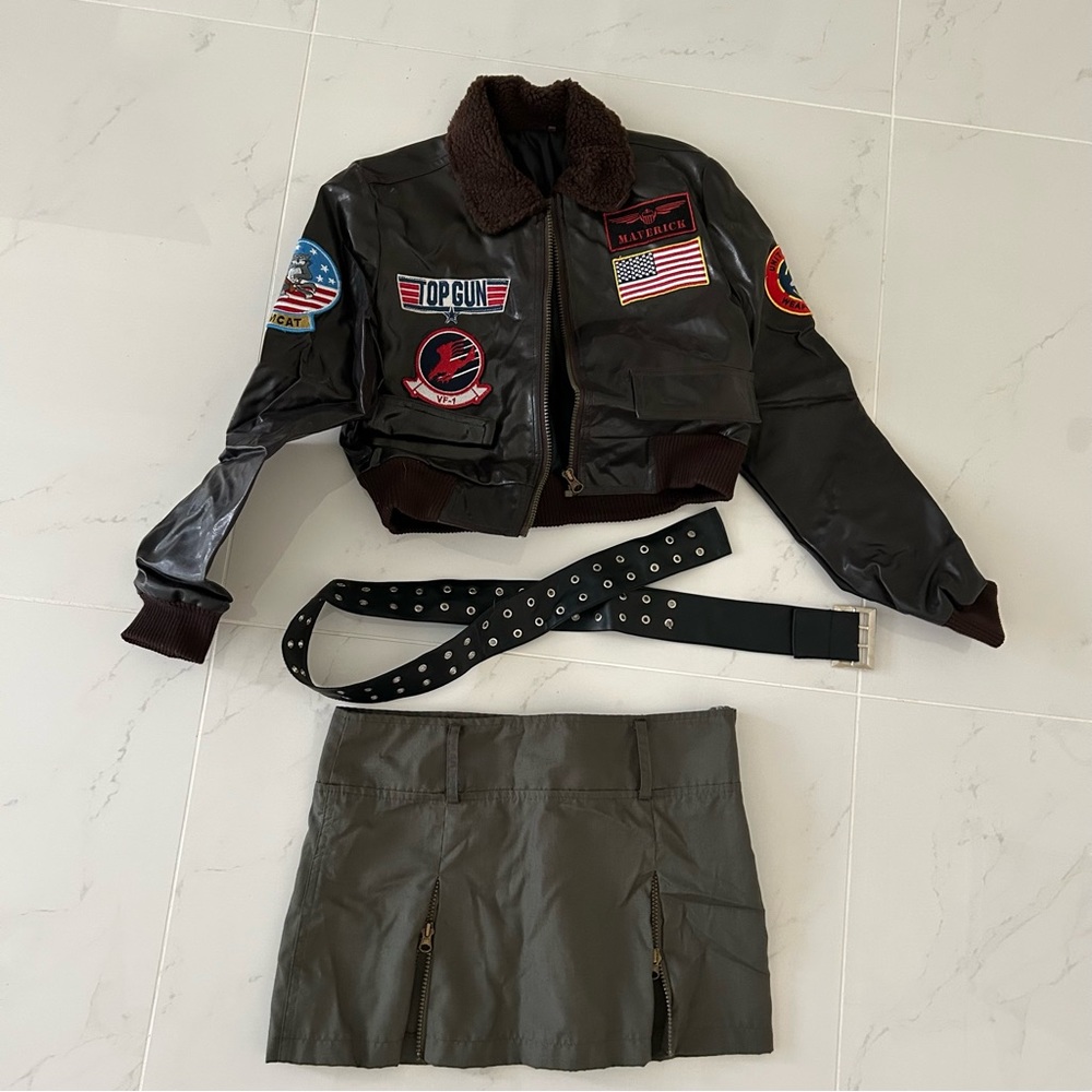 Leg Avenue Top Gun costume